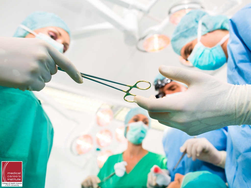 8-sure-skills-you-need-to-succeed-as-a-surgical-tech